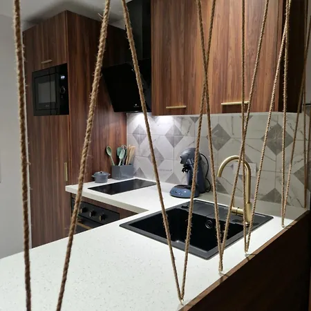 Apartment Climatise Centre 4 Personnes *